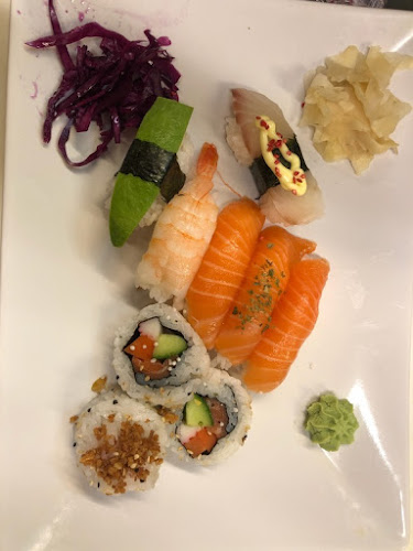 Ying Hua Sushi - Bandhagen - Gastronomi och hotellverksamhet