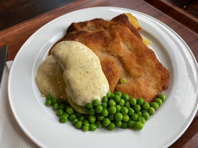 Reviews of Bredbar Kök & Deli in Solna - Gastronomi och hotellverksamhet