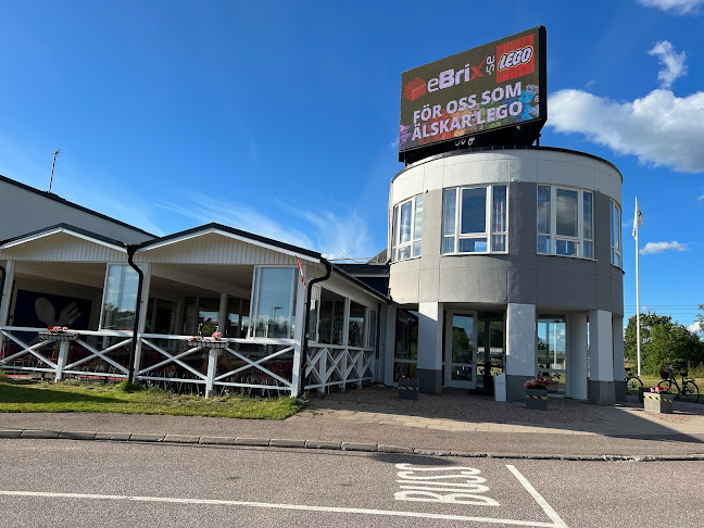 Hallstakrog - Gastronomi och hotellverksamhet