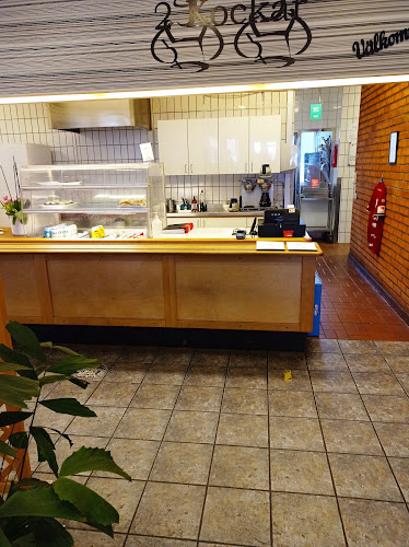 Comentarii opinii despre 2 Kockar