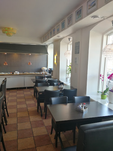 Comments and reviews of Art's Thai Kök