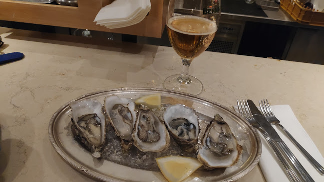 Rådhusbaren - Gastronomi och hotellverksamhet