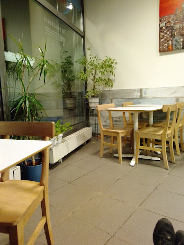 Opinii despre New York Pizza i Malmö în Malmö - Gastronomi och hotellverksamhet