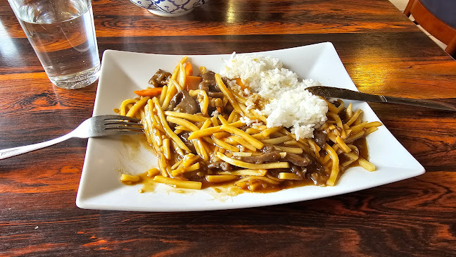 Opinii despre Mot Hai Ba Restaurang în Göteborg - Gastronomi och hotellverksamhet