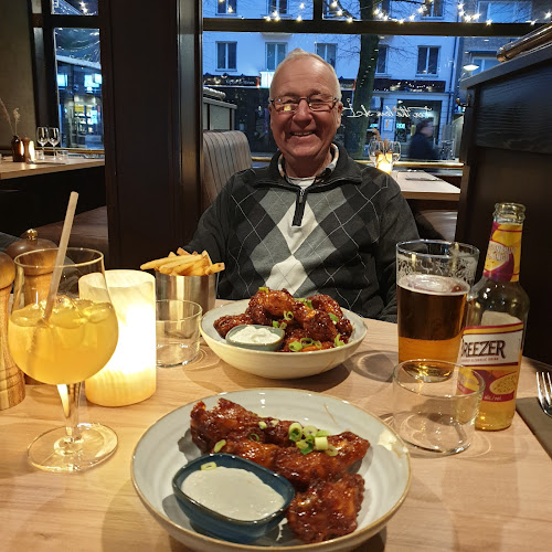 Boston Grill Trollhättan Phone number