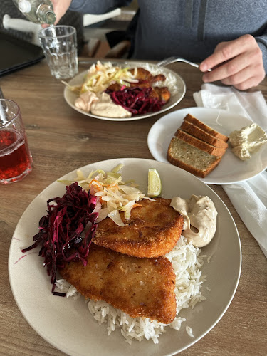 Surahammars Golfrestaurang - Gastronomi och hotellverksamhet