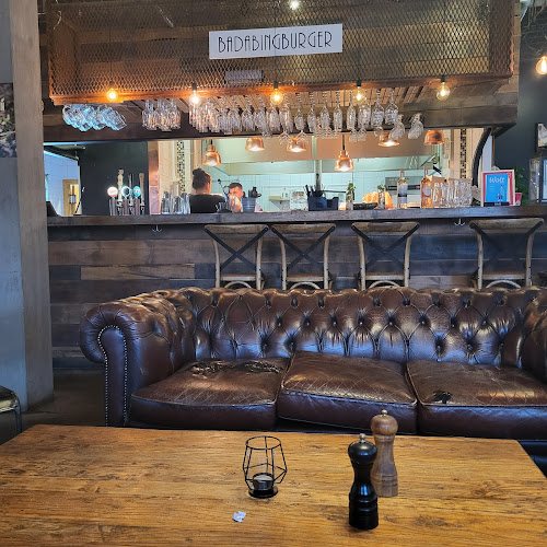 Comentarii opinii despre Bada Bing City