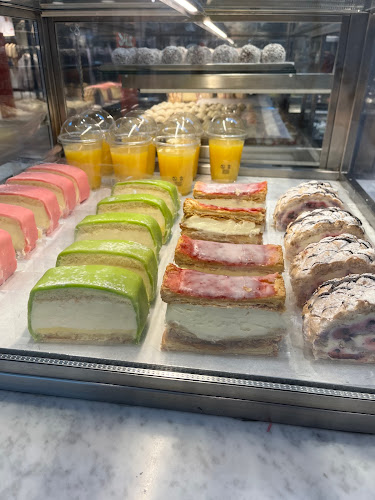 Comments and reviews of Edelweiss