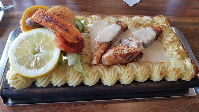 Opinii despre Rest. & Pizzeria Terrassen în Långsele - Gastronomi och hotellverksamhet