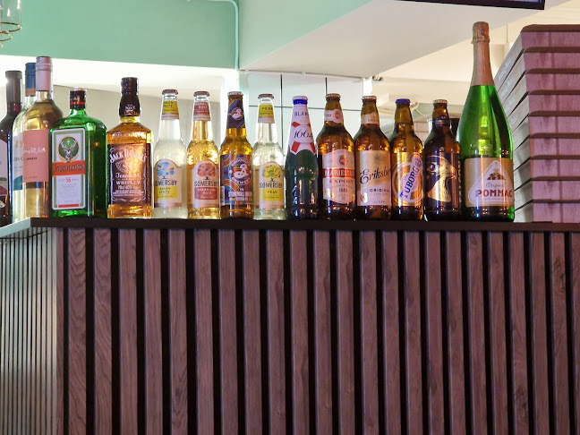 Entill Pizzeria - Gastronomi och hotellverksamhet