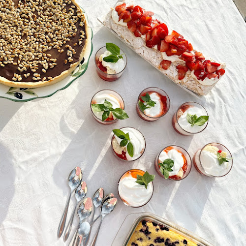 Reviews of Mellingerum Blommor, självplock, kafé, hyra lokal i Småland. in Kristdala - Gastronomi och hotellverksamhet