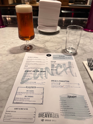 Opinii despre Urban Deli Sveavägen în Stockholm - Gastronomi och hotellverksamhet