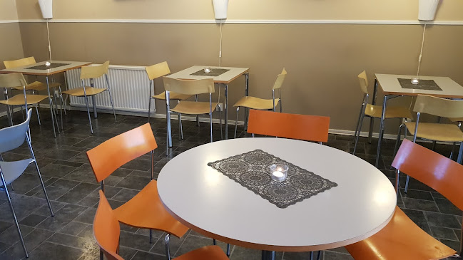 Vårat Fik Phone number