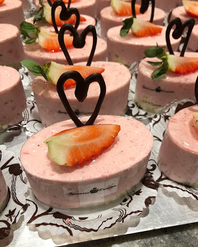 Systrarna Ericssons Hembageri - Gastronomi och hotellverksamhet