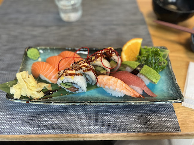 Opinii despre Oxe sushi în Oxelösund - Gastronomi och hotellverksamhet