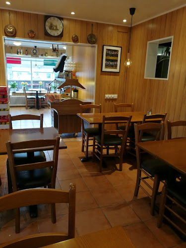 Helin pizzeria - Gastronomi och hotellverksamhet