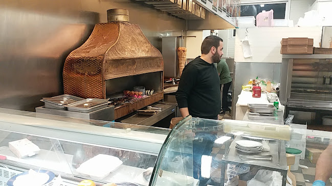 Baniyas Grill Restaurant Open Times