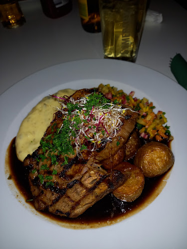 Köpmanholmsvägen 2, 893 40 Köpmanholmen