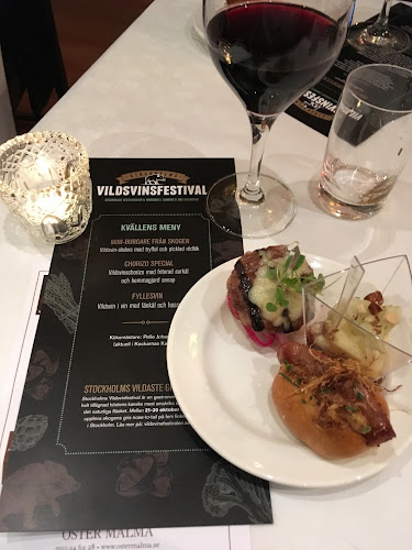 Reviews of Restaurang Konstnärsbaren in Stockholm - Gastronomi och hotellverksamhet