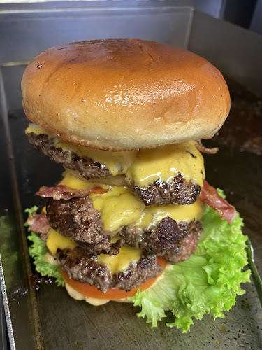 Jan's Pasta & Pizza Grill - Gastronomi och hotellverksamhet