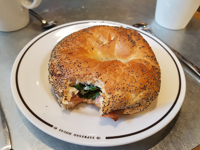 Opinii despre Espresso House Karlstad Bergvik în Karlstad - Gastronomi och hotellverksamhet