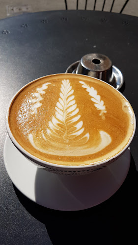 Comentarii opinii despre Gildas Rum