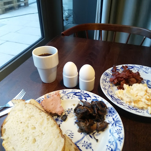 Eugeniavägen 6, 171 64 Solna