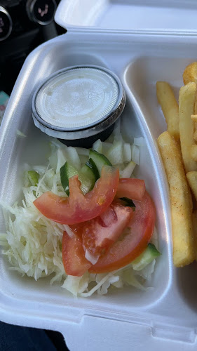 Opinii despre Balkan Burek & Cevapi în Helsingborg - Gastronomi och hotellverksamhet