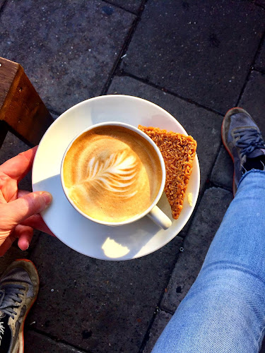 Comments and reviews of Mocca Cafe