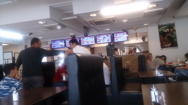 Opinii despre Råby Restaurang în Västerås - Gastronomi och hotellverksamhet