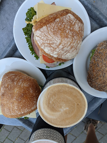 Opinii despre Gateau Edsviken în Sollentuna - Gastronomi och hotellverksamhet