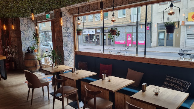 Dornacci - City - Gastronomi och hotellverksamhet