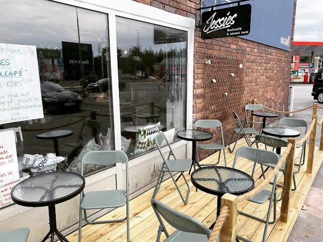 Jessies Musikcafé o Second Hand