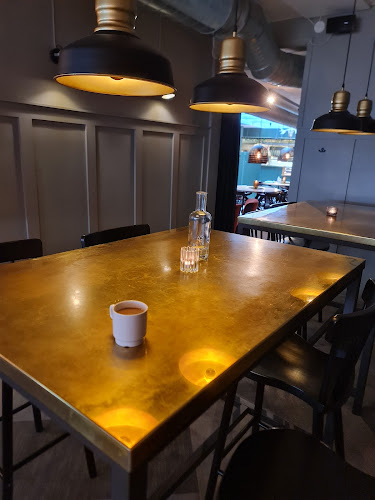 Emma å Andreas Restaurang & Catering AB - Gastronomi och hotellverksamhet