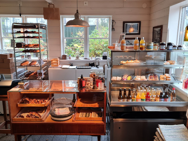 Snitths Hantverksbageri Open Times