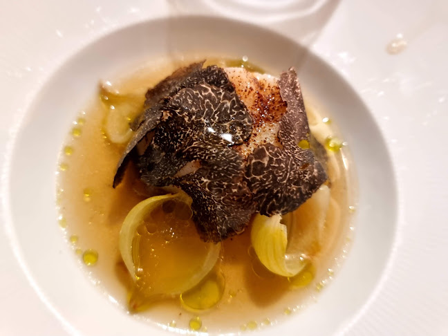 Restaurang & Vinbaren 28+ - Gastronomi och hotellverksamhet