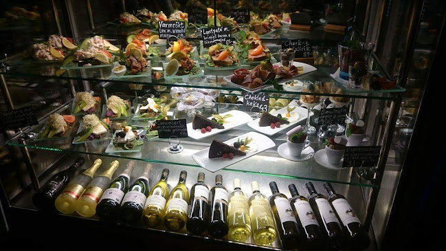 Café Nouveau - Gastronomi och hotellverksamhet