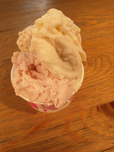 Comentarii opinii despre StikkiNikki Skånegatan