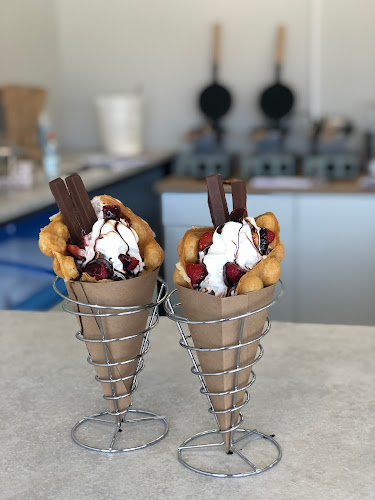 Opinii despre Glassbaren Kosta în Kosta - Gastronomi och hotellverksamhet