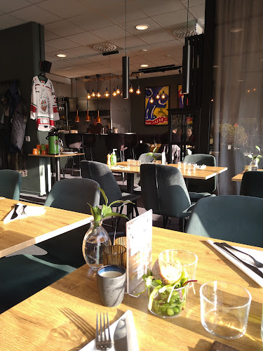 Comments and reviews of The Chef By the Sea