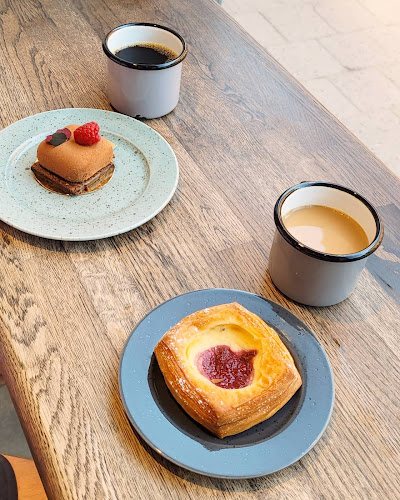 Opinii despre Robin Delselius Bageri în Stockholm - Gastronomi och hotellverksamhet