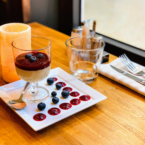 Comments and reviews of Bella Luna Italiana Restaurang