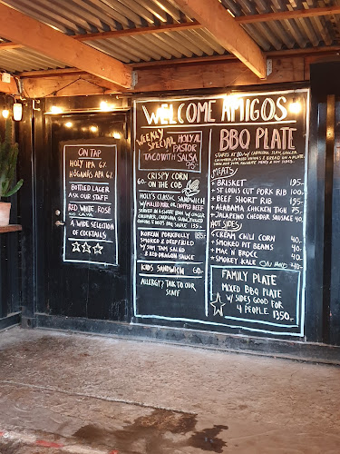 Comments and reviews of Holy Smoke BBQ