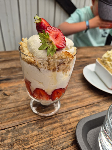 Vareborgs Bärodling AB - Gastronomi och hotellverksamhet