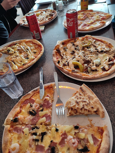 Opinii despre Blå Ängeln în Piteå - Gastronomi och hotellverksamhet