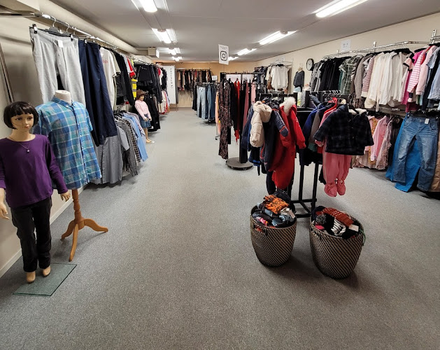 Comentarii opinii despre Kärngården Café, Secondhand och Träffpunkt