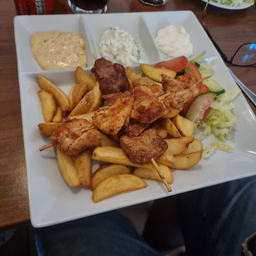 Lokus Restaurang - Pizzeria - Gastronomi och hotellverksamhet