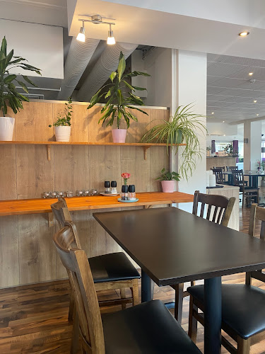 Amazing Thai Phone number