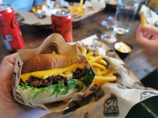 Reviews of Joe´s Burger in Gävle - Gastronomi och hotellverksamhet