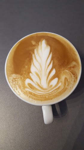 Opinii despre Phoenix, Café Restaurang Bar în Borås - Gastronomi och hotellverksamhet